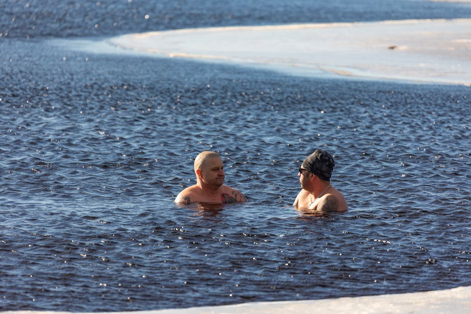 Cold Plunge and Testosterone: Separating the Evidence From the Hype